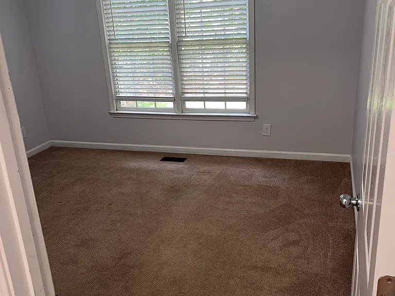 205 Brookhaven Pl — Photo 32