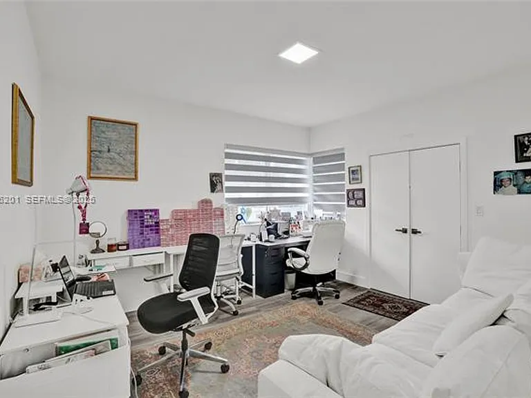 3784 Sheridan Ave #0 — Photo 35
