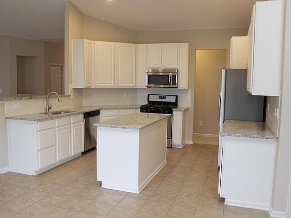 5th image of 5520 Pensworthy Dr