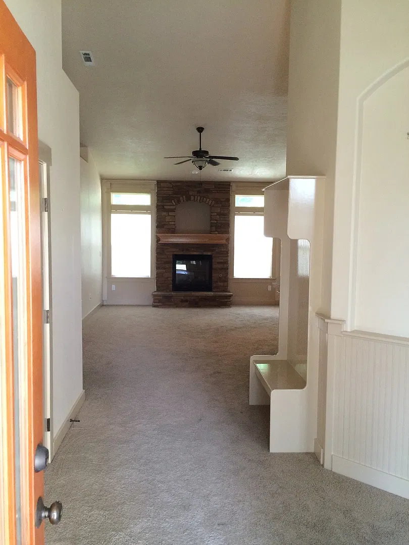 Charming 3 Bedroom home in North Meridian — Photo 2