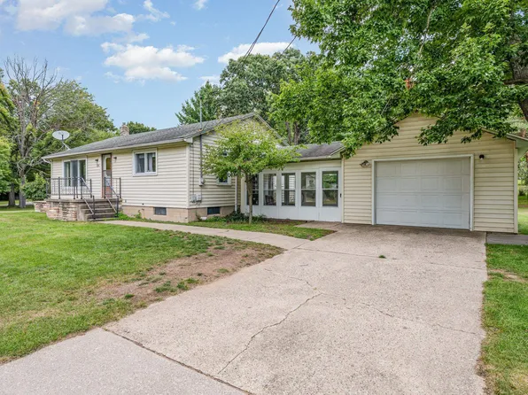 721 S Irelan Ln, Midland, MI 48640