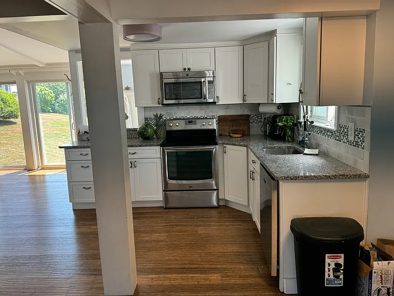 9 Hilltop Rd — Photo 7