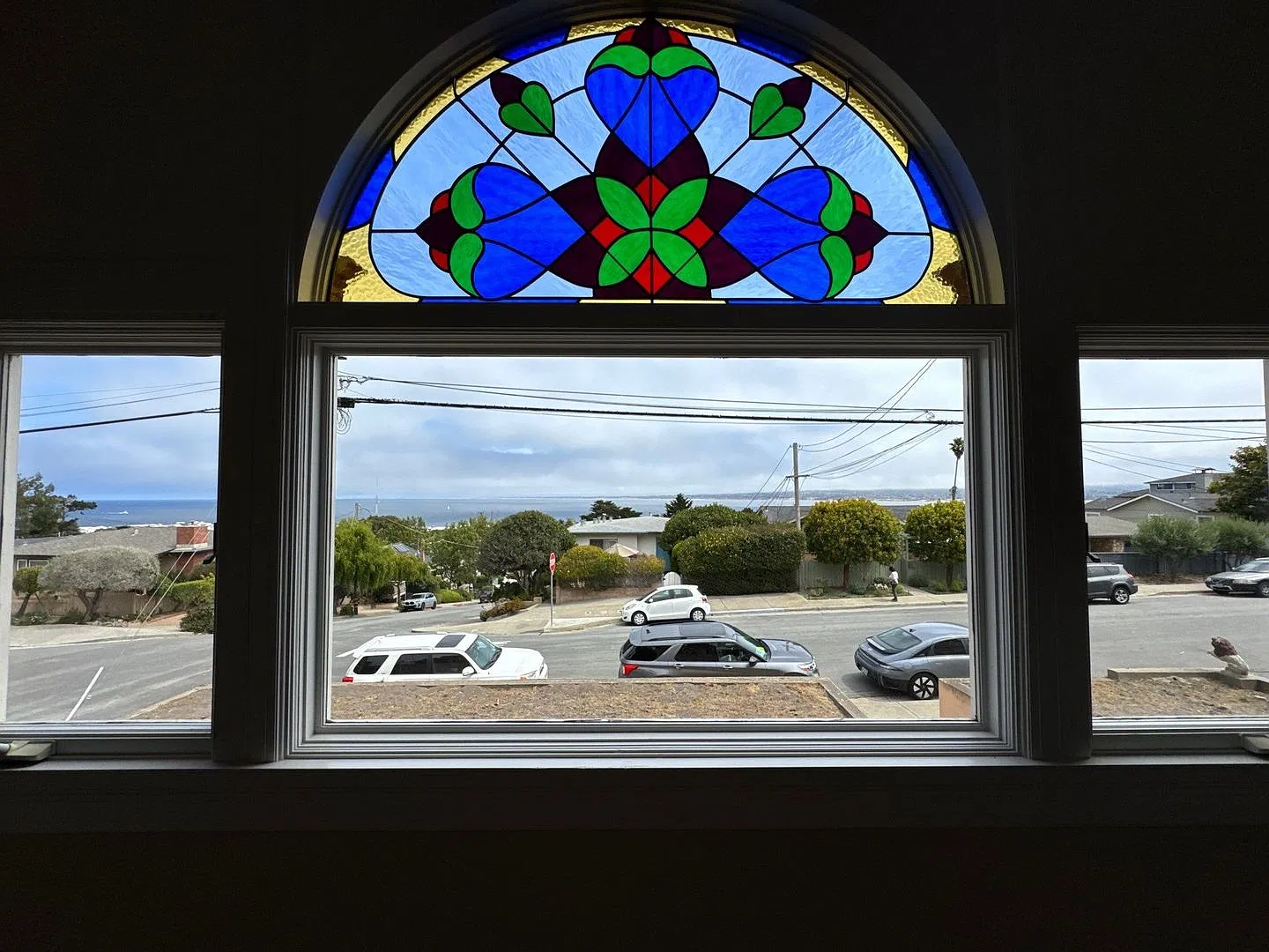 Ocean View 2 Bed/ 2 Bath Home in Monterey — Photo 3