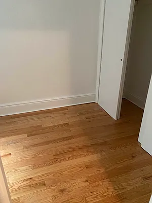 Rented by New York Realty Minimax Inc | media 14