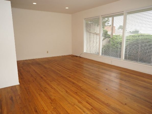 24-34 Mar Vista Dr #24