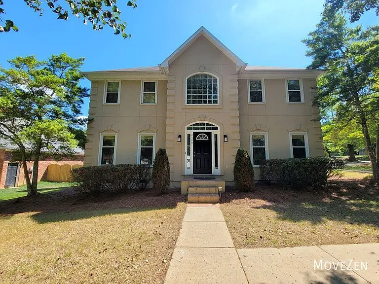 2400 Tweedmore Ct — Photo 20