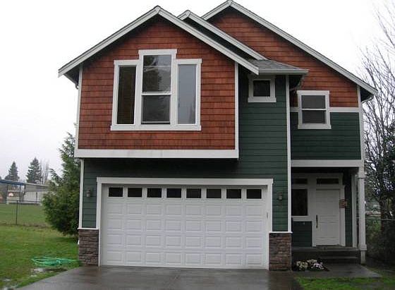 1st image of 513 205th St SW