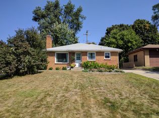 2149 Tremont Blvd NW, Grand Rapids, MI 49504