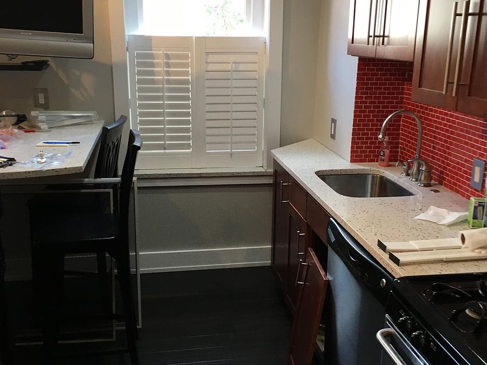 1st image of 2200 Pine St Unit 107