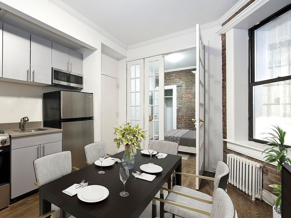 1st image of 13 Essex St #3A