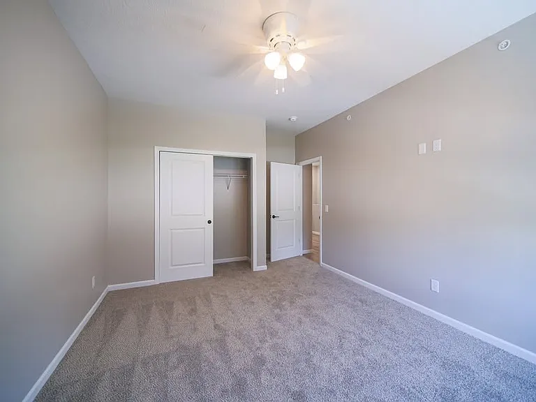 1210 Devils Glen Rd — Photo 27