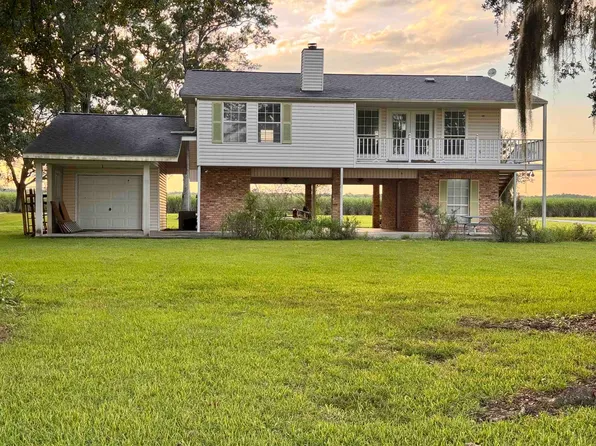 1086 Victoria Riverside Rd, Patterson, LA 70392