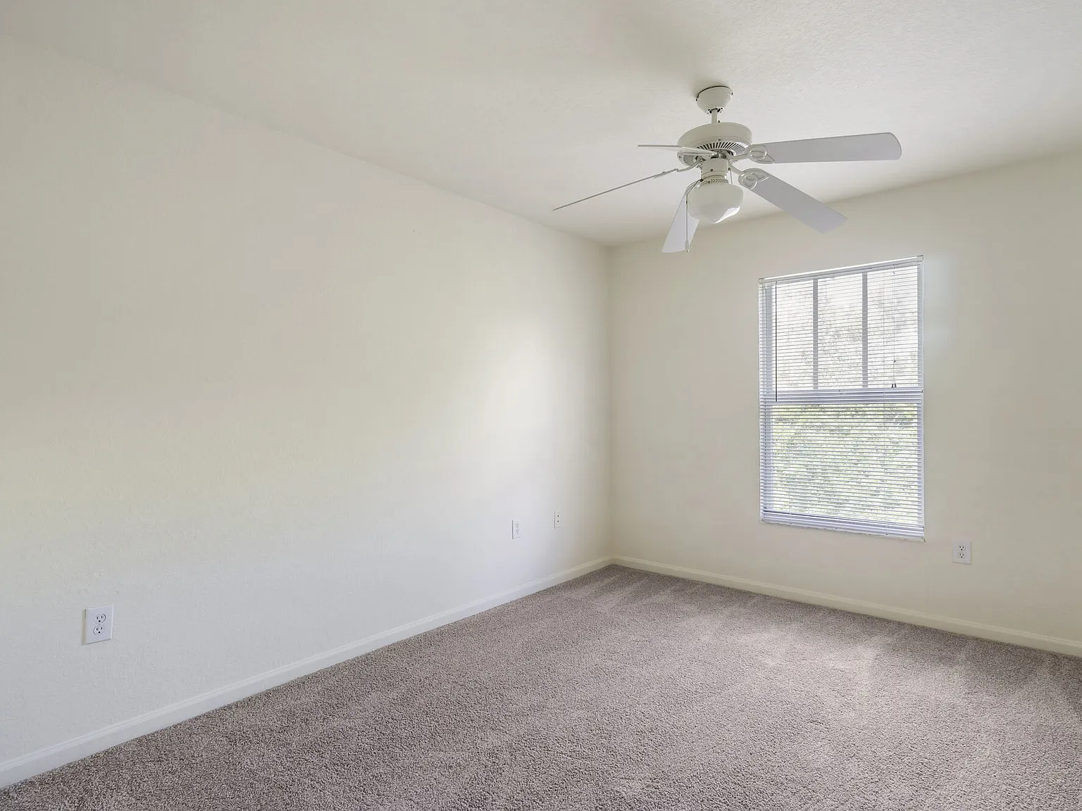 Wyngate — Photo 1