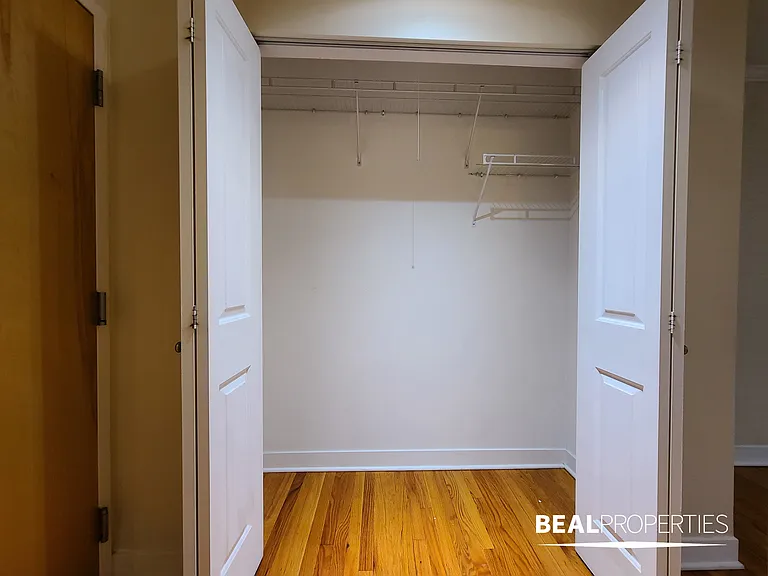 625 W Wrightwood — Photo 15