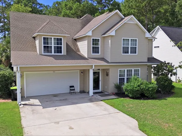 309 Meadowside Dr., Little River, SC 29566