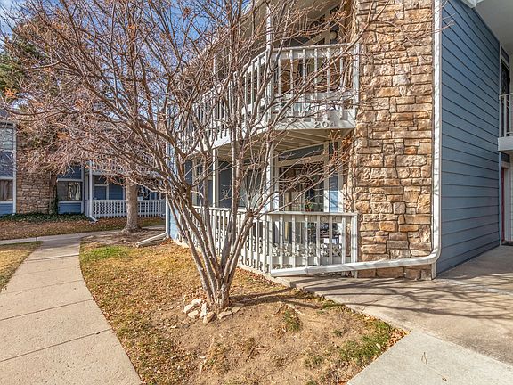 3rd image of 8335 Fairmount Dr Unit 9-104