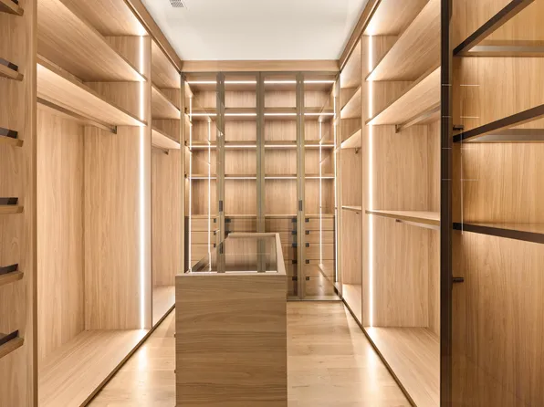 47 Madison Street image 16 of 29