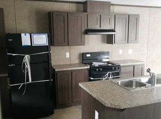 150 Pinewood Est, Chillicothe, IL 61523