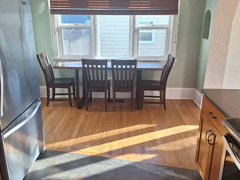 Breakfast nook table stays with rental