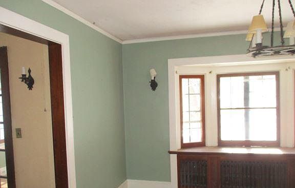 3rd image of 203 S Glen Ave