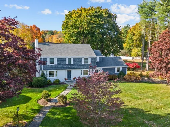 44 Stoner Drive, West Hartford, CT 06107