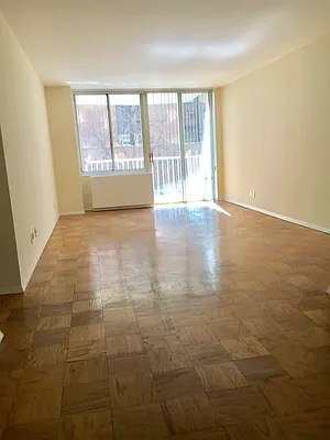 Rented by Peter Ashe | media 66