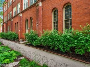 2510 N Wayne Ave APT 106, Chicago, IL 60614