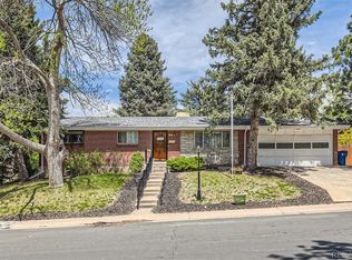 277 W Delaware Cir, Littleton, CO 80120