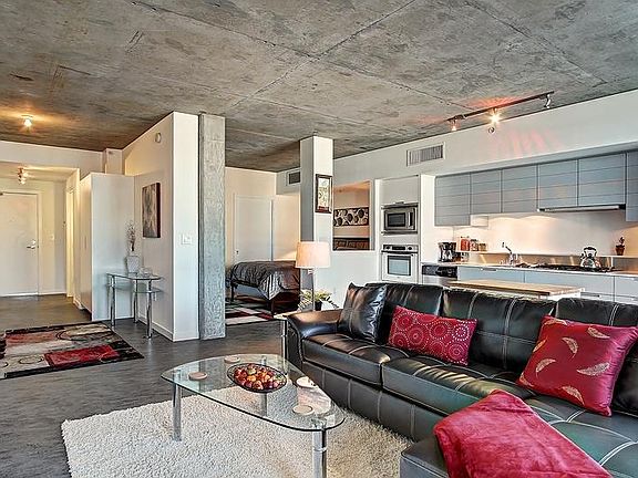 4th image of 501 Roy St Unit T205
