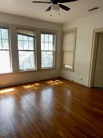 1 bed, 1.0 bath, 5212 sqft, $2,300 — Photo 1