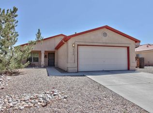 4008 Rancho Vistoso NW, Albuquerque, NM 87120