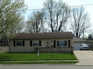 70 W Funderburg Rd, Fairborn, OH 45324