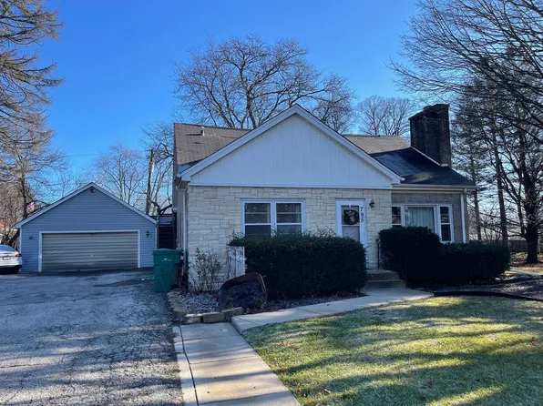 795 Estes St #1, Gurnee, IL 60031