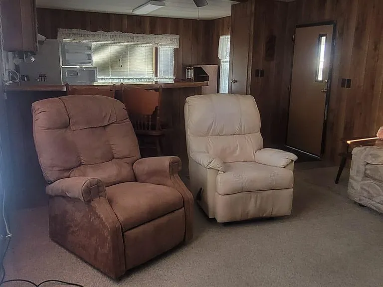 211 Stage Coach Dr — Photo 7