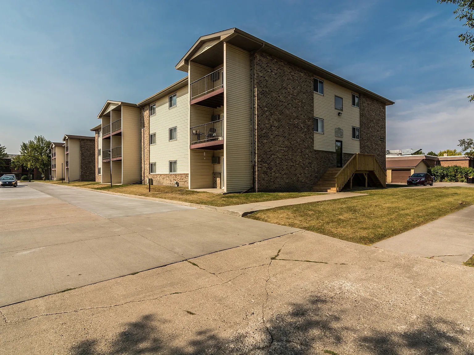 Sunview — Photo 1