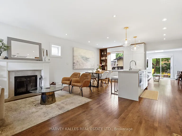 67 Falcon St — Photo 8