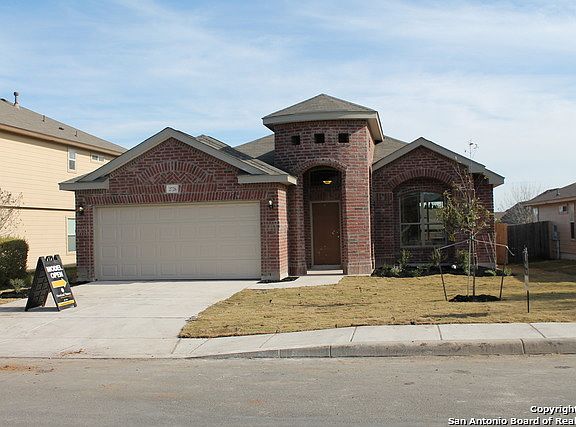 2nd image of 2726 N Brighton Park