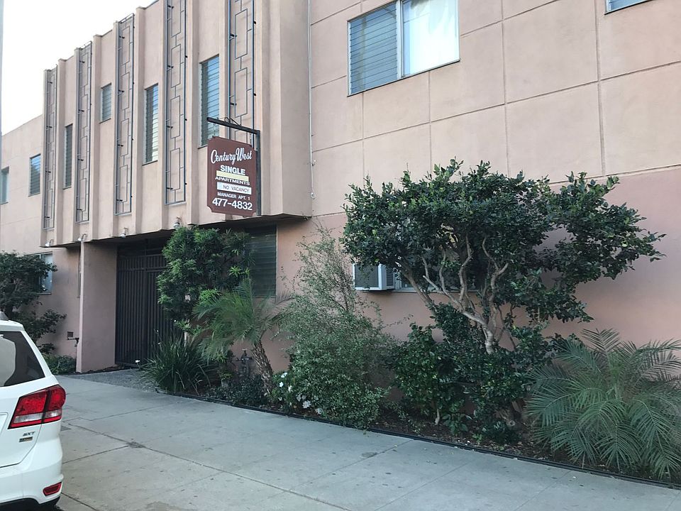 2nd image of 1525 Sawtelle Blvd #Saw-22