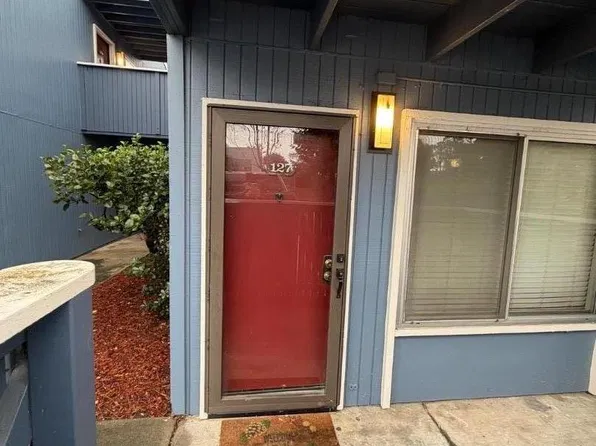 1126 Cherry Ave APT 127, San Bruno, CA 94066