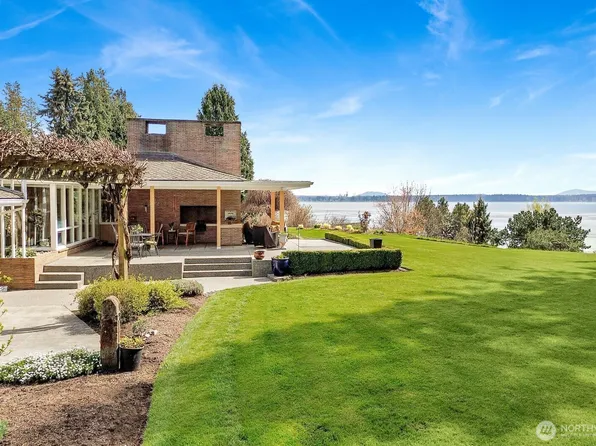 5279 Cherry Tree Lane, Blaine, WA 98230