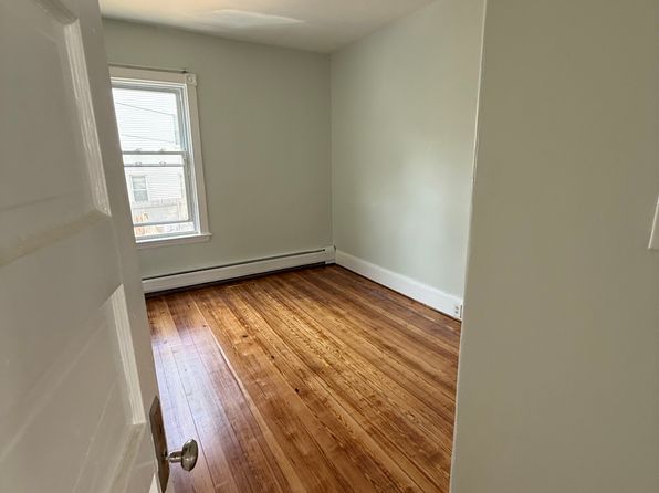 151 David St #1