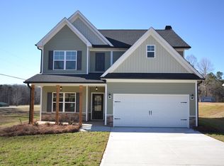 29 Holly Farms Ct, Rockmart, GA 30153