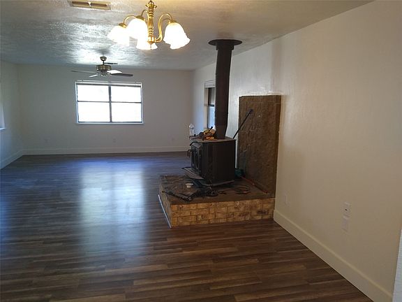 5th image of 1401 SE 21st St
