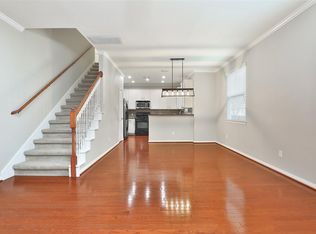 1422 W 24th St, Houston, TX 77008