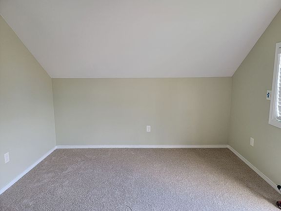 5th image of 11015 Kendrick St SW #C