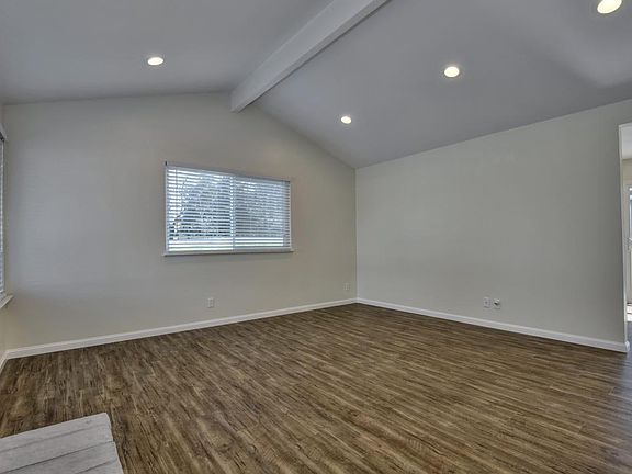 2nd image of 2242 Royaltree Cir