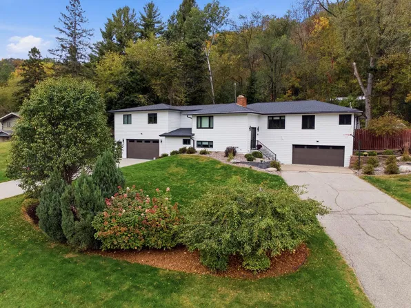 1473 Gilmore Valley Rd, Winona, MN 55987