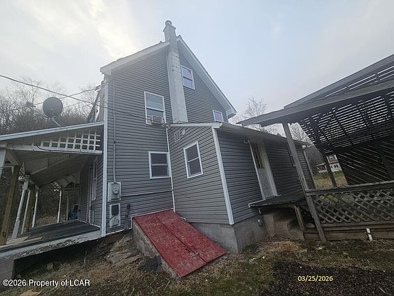 4th image of 156 Fairman Rd