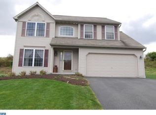 19 Kantner Ln S, Shillington, PA 19607