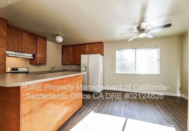 4525 Pennsylvania Ave #B — Photo 21
